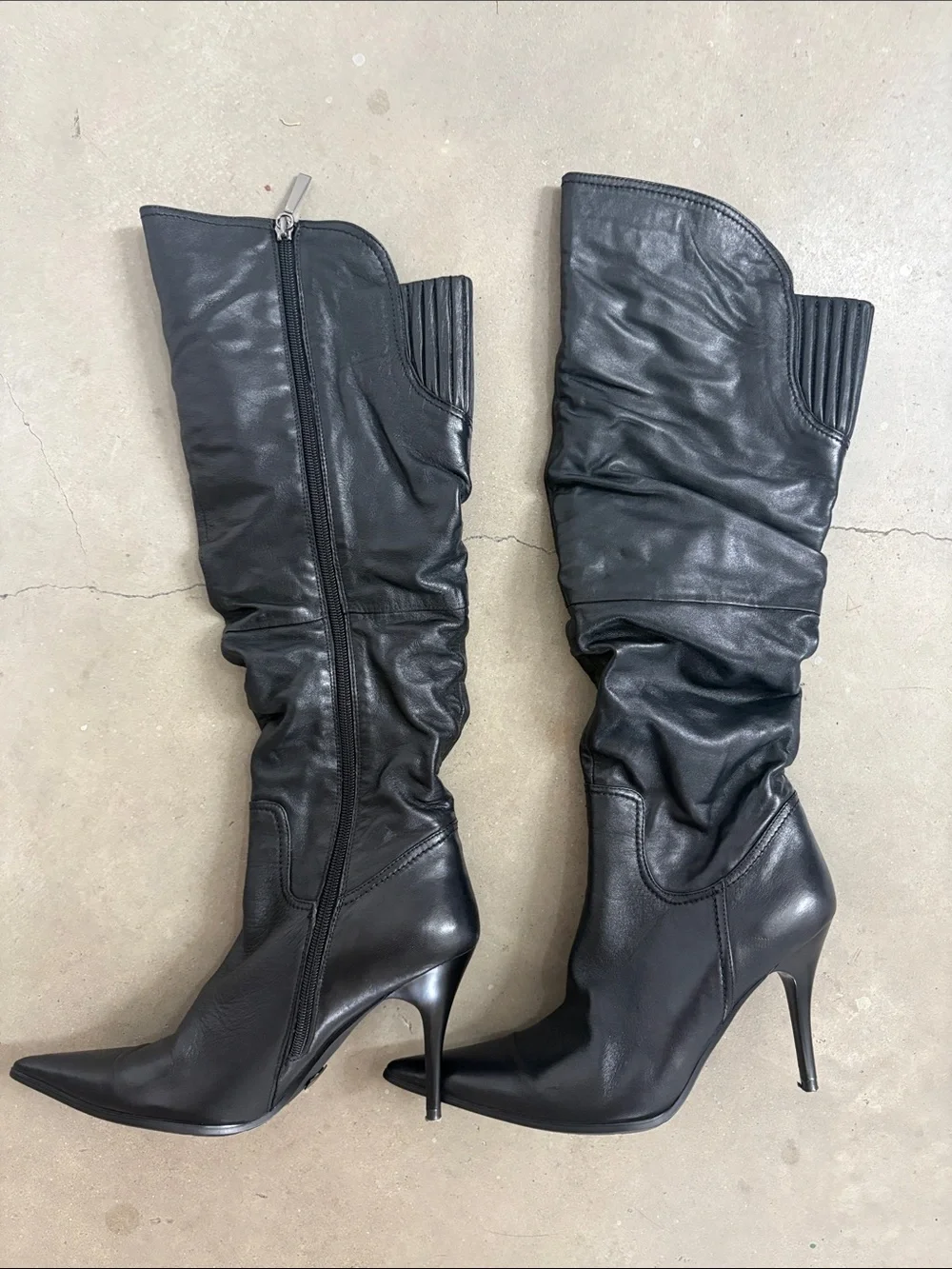 Black Pointed-Toe Stiletto Knee-High Boots